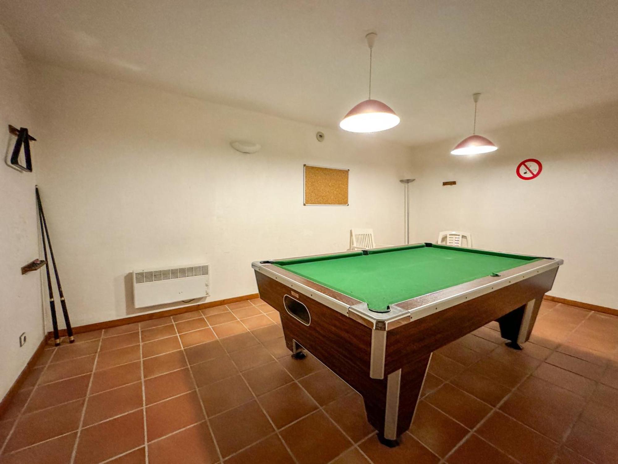 Apartamento Ideal Para Parejas En Enveitg Екстериор снимка