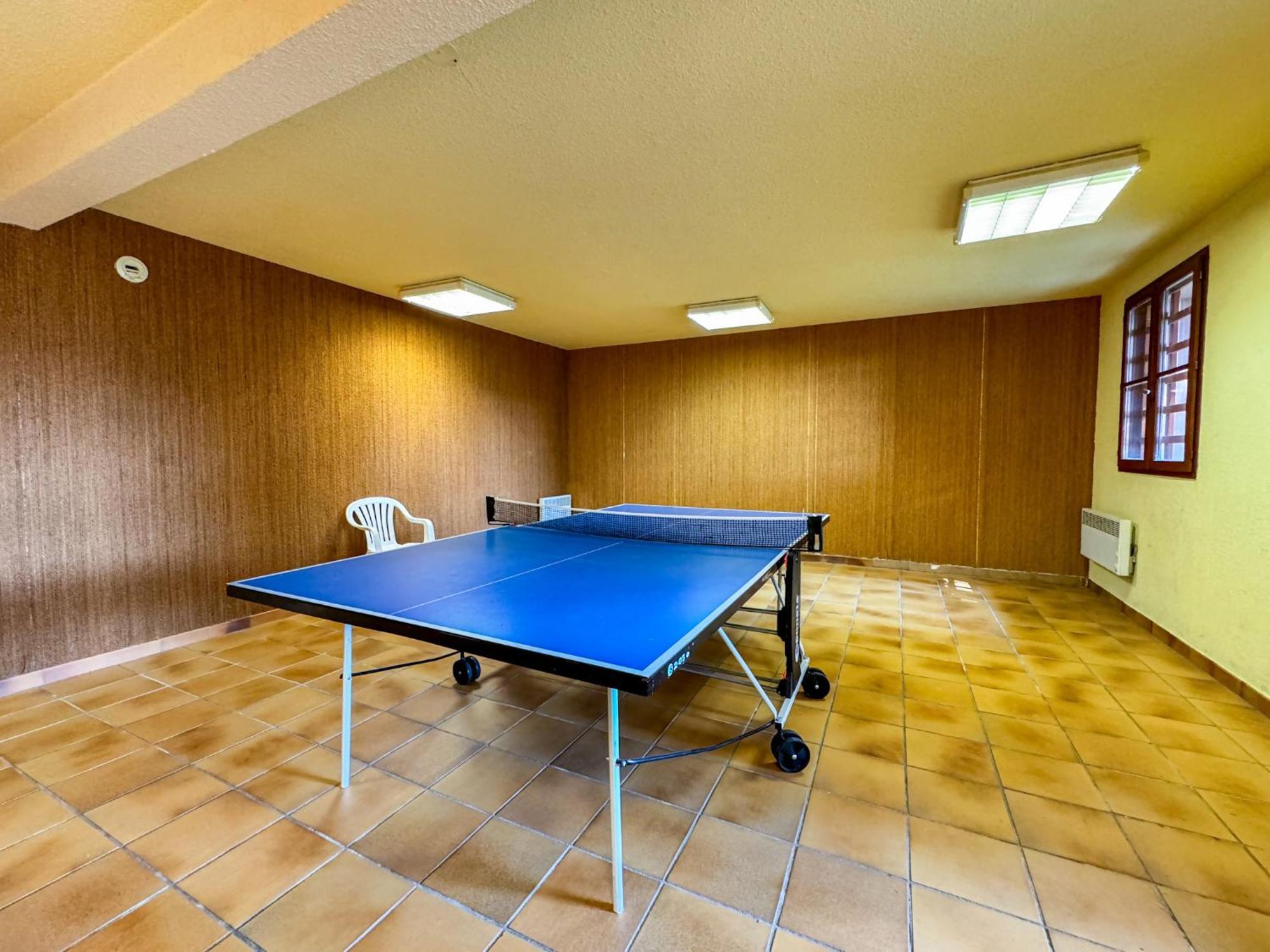 Apartamento Ideal Para Parejas En Enveitg Екстериор снимка
